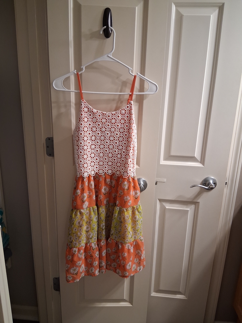 *** NWT *** Size 14 Lilt Dress